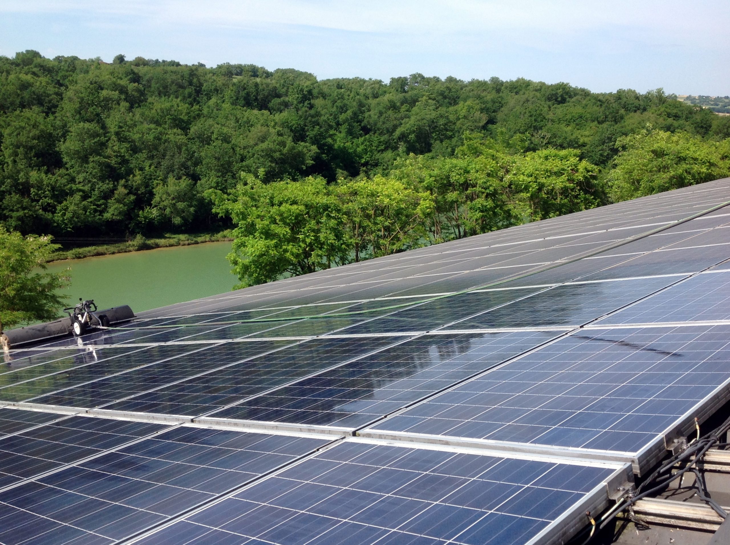 rendement-nettoyage Nettoyage de panneaux photovoltaïques Gers